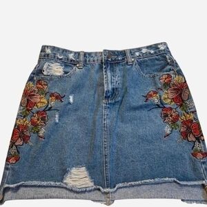 Free Heart Floral Embroidered Denim Vintage Skirt Size 28
